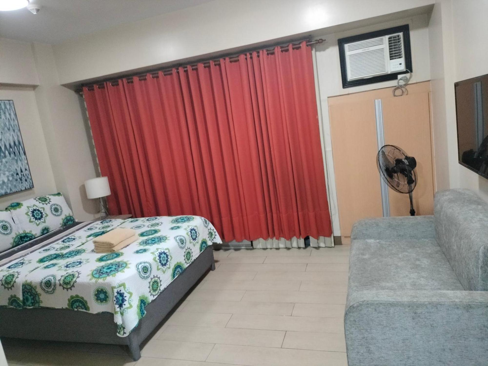 Condotel Near Airport Пасай Экстерьер фото